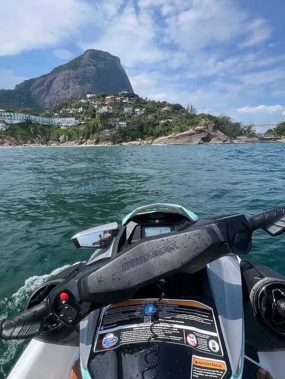 Vista da água a partir de Jet Ski